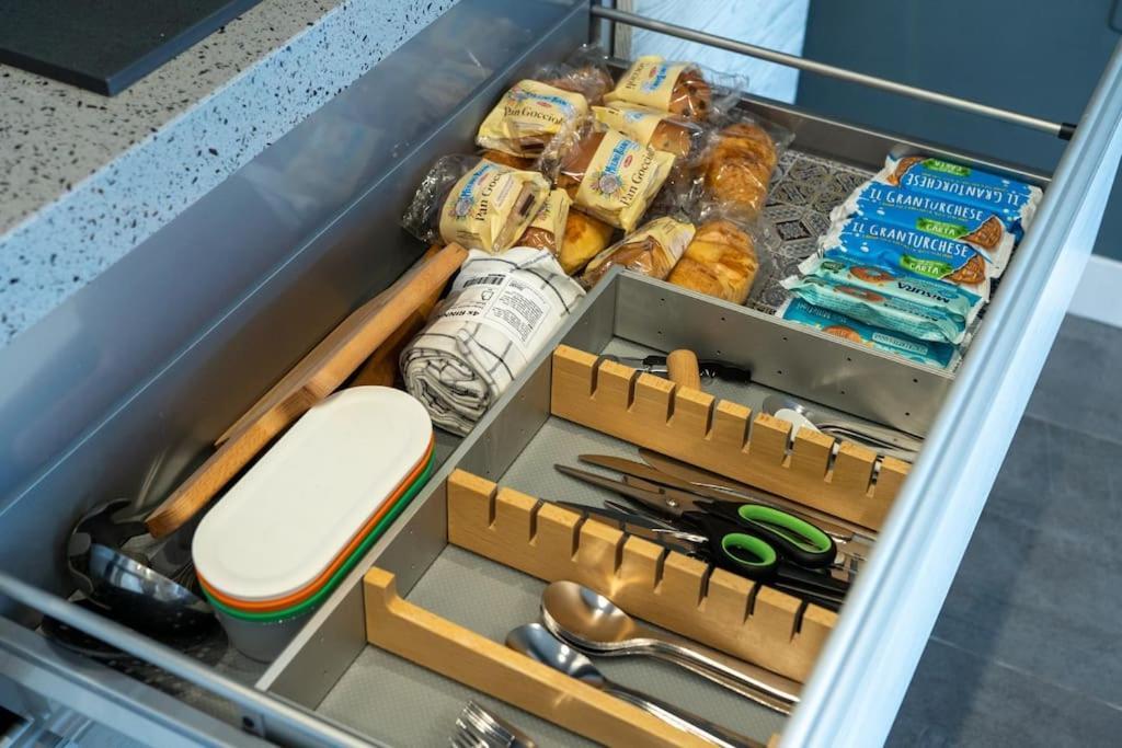 Appartamento Attico Con Vista Vesuvio Piazza Garibaldi